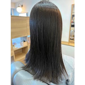 プレミアム縮毛矯正【髪質改善ストレート】