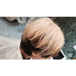 アンブレラカラー★フェミニンなツーブロ女子？