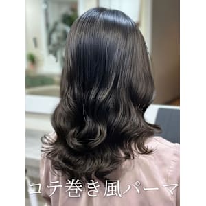 コテ巻き風パーマ/韓国風パーマ/レイヤーカット