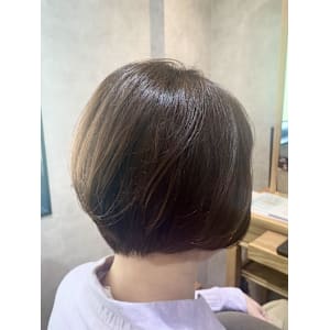 ショートボブスタイル