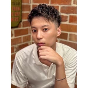 ツーブロアップバング - ヒロ銀座 バーバーショップ 札幌本店【HIRO GINZA BARBER SHOP】【ヒロギンザ バーバーショップ サッポロホンテン】掲載中