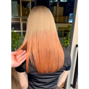 ルーツカラー　デザインカラー　ハイトーン　表参道/原宿 - Null 表参道本店 デザインカラー/ダブルカラー【ヌル】掲載中