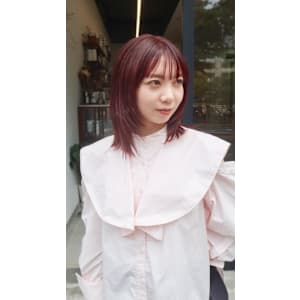 ピンクヘアーミディアムレイヤー