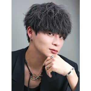 程よく動くマッシュパーマ