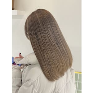 ミルクティーベージュ × ケアブリーチ