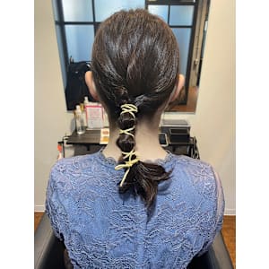 .20代・30代・40代似合う小顔ヘアアレンジ♪二次会ブライ