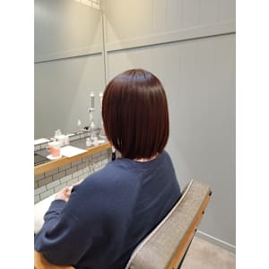 .ワンレンボブ前下がりショート内巻きワンカール鎖骨ミディアム