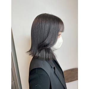 ワンレンボブ前下がりショート内巻きワンカール鎖骨ミディアム