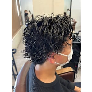 爽やかツーブロック刈り上げ束感アップバング