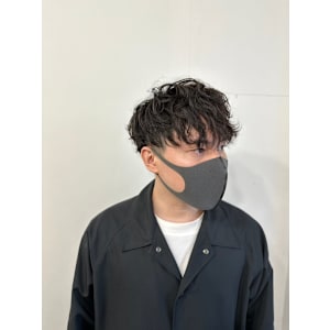 爽やかツーブロック刈り上げ束感アップバング