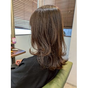 髪質改善/縮毛矯正/酸性ストレート/レイヤー/外ハネへア - newi saLyu 立川【ネウィ サリュー タチカワ】掲載中