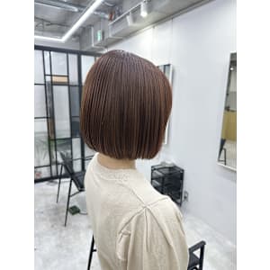 　コンパクトボブ