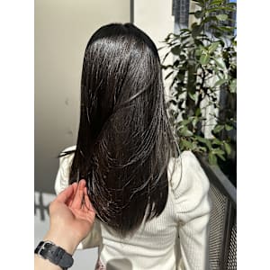 　オリーブカラー