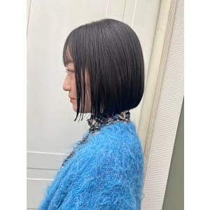 丸型卵形切りっぱなしボブワンレンボブ美髪ピンクブラウン渋谷