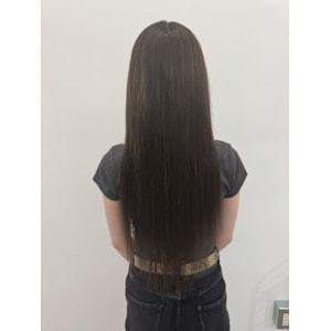 地毛の赤みが気になる方に！暗めアッシュ♪