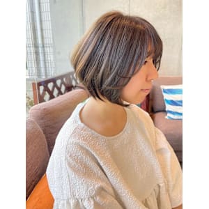 横顔美人に！くびれボブ - EMU international 春日部本店【エムインターナショナル】掲載中