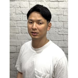 ツーブロアップバングショート