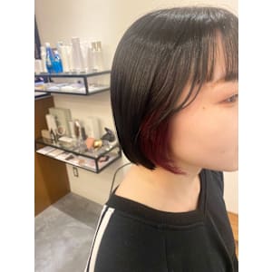 インナーカラー/ピンクカラー/ボブ/ブリーチ/カラー