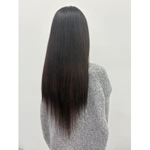 毛先軽めスタイル