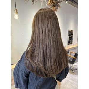 小辻 艶髪☆レイヤーカット×オリーブベージュ Aujua - rita.【リタ】掲載中