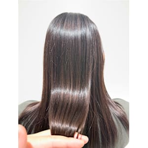 【森　ゆうや】ダークオリーブカラー×髪質改善ストレート - KENJE横浜-Smart Salon-【ケンジヨコハマスマートサロン】掲載中