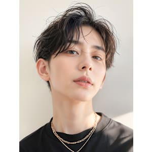 20代30代40代　ほつれセンターパート黒髪ビジネス