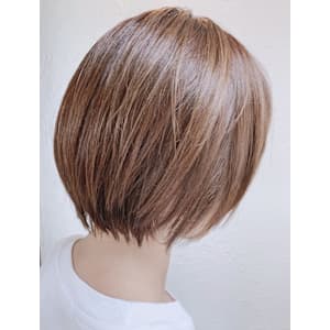 大人ショートボブ