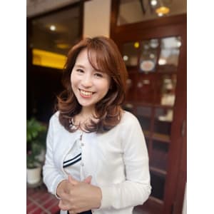 大人レイヤースタイル