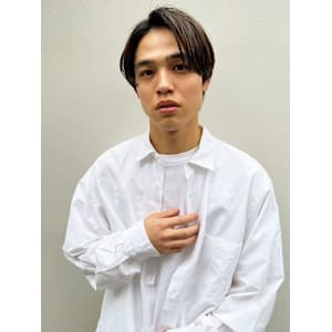 センターパート　パーマ　ツーブロック