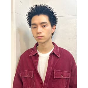 スパイキーショート　ツーブロック