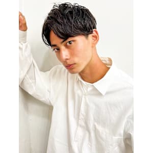 コンマバング　ツーブロック