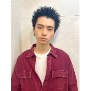 スパイキーショート　ツーブロック