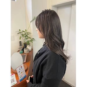 コテ巻き×オリーブグレージュ