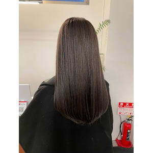 グレージュ×透け感カラー