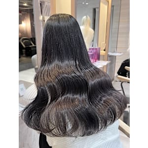 elu by lovis×スタイル