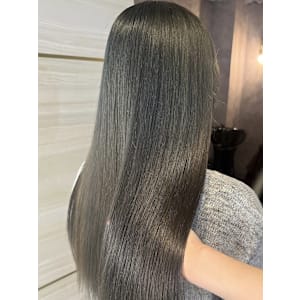 elu by lovis×スタイル