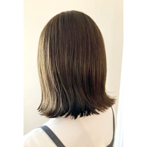 【＋ONE自由が丘】オリーブベージュ＋外ハネボブ