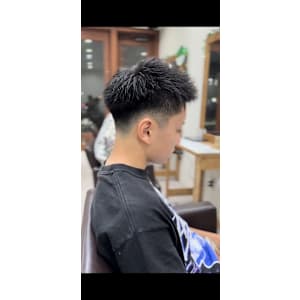 刈り上げショート/フェードカット/20代30代40代