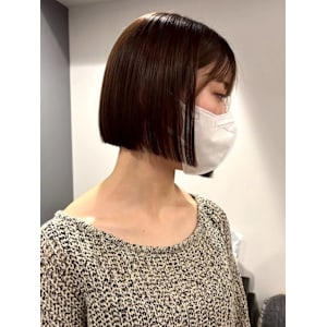 切りっぱなしボブ 髪質改善 ナチュラルブラウン 丸みボブ  