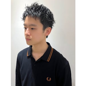 スパイキーショート メンズパーマ 黒髪ショート ツーブロック