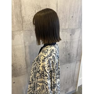 ボブ×マロンベージュ《ARCH CHIAKI》