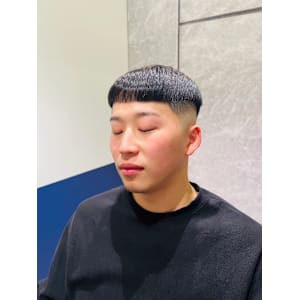 LIBERTY SHARE BARBER 銀座2nd