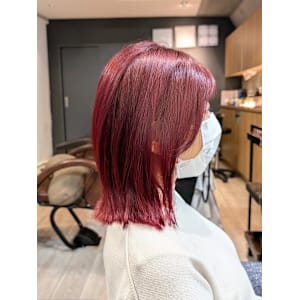 シアーアンバー × くびれミニボブ