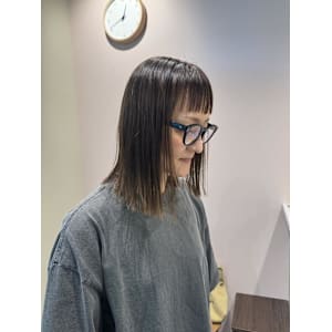 オリーブベージュ/ストレートパーマ - 半個室 rire hair 大野城店【ハンコシツリールヘアー オオノジョウテン】掲載中