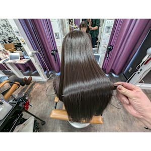 【C.WALK／札幌市東区】うるツヤ髪質改善トリートメント