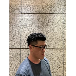 オールバックパーマ　〈理容室〉