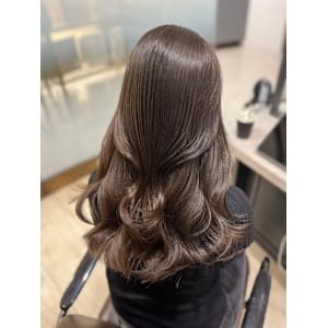 Mako チョコレートブラウン 似合わせ 透明感カラー