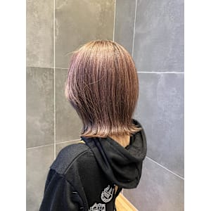 ピンクブラウン