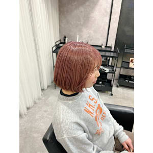 ピンクベージュ！〈伊藤〉