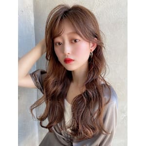 後れ毛が可愛い顔周りハイレイヤーロングチェリーブラウン - AFLOAT/L 錦糸町【アフロートエル】【アフロートエル キンシチョウ】掲載中